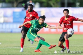 开云体育iOS版下载-包含击剑小组赛上演强强对话，泰山霹雳队翻盘川蜀天虎队，战术调整见效；客场静默反击的词条