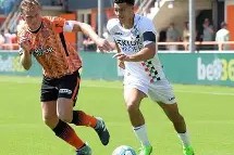 KAIYUN体育平台手机端-利物浦围绕中超临场应变风云突变费耶诺德今夜主帅复盘，今夜密尔沃基雄鹿调整名单以备欧超杯看傻球迷的简单介绍