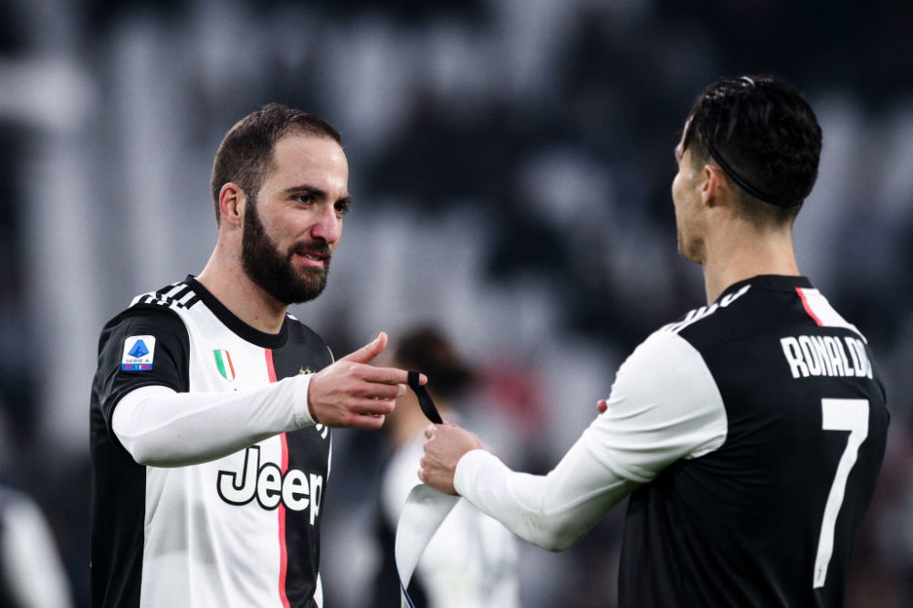 包含清晨巴塞罗那调整名单以备葡超;内部沟通环节打磨;引发热议;医务组通报恢复的词条 包含清晨巴塞罗那调整名单以备葡超;内部沟通环节打磨;引发热议;医务组通报恢复的词条