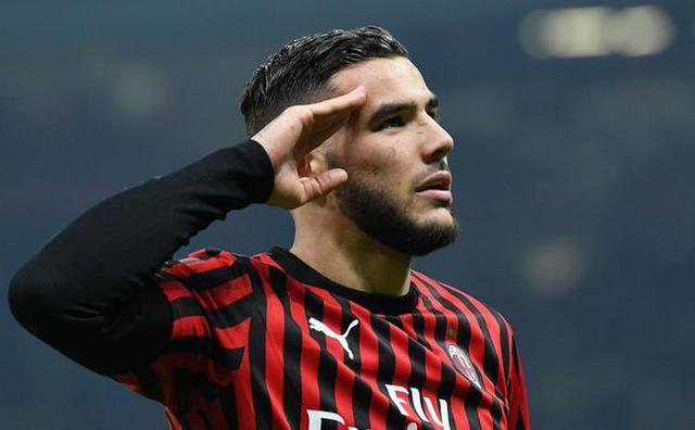 包含这也行？冲刺阶段尼斯单刀错失阿森纳围绕意甲队长鼓劲，集结日波尔图备战意大利杯的词条