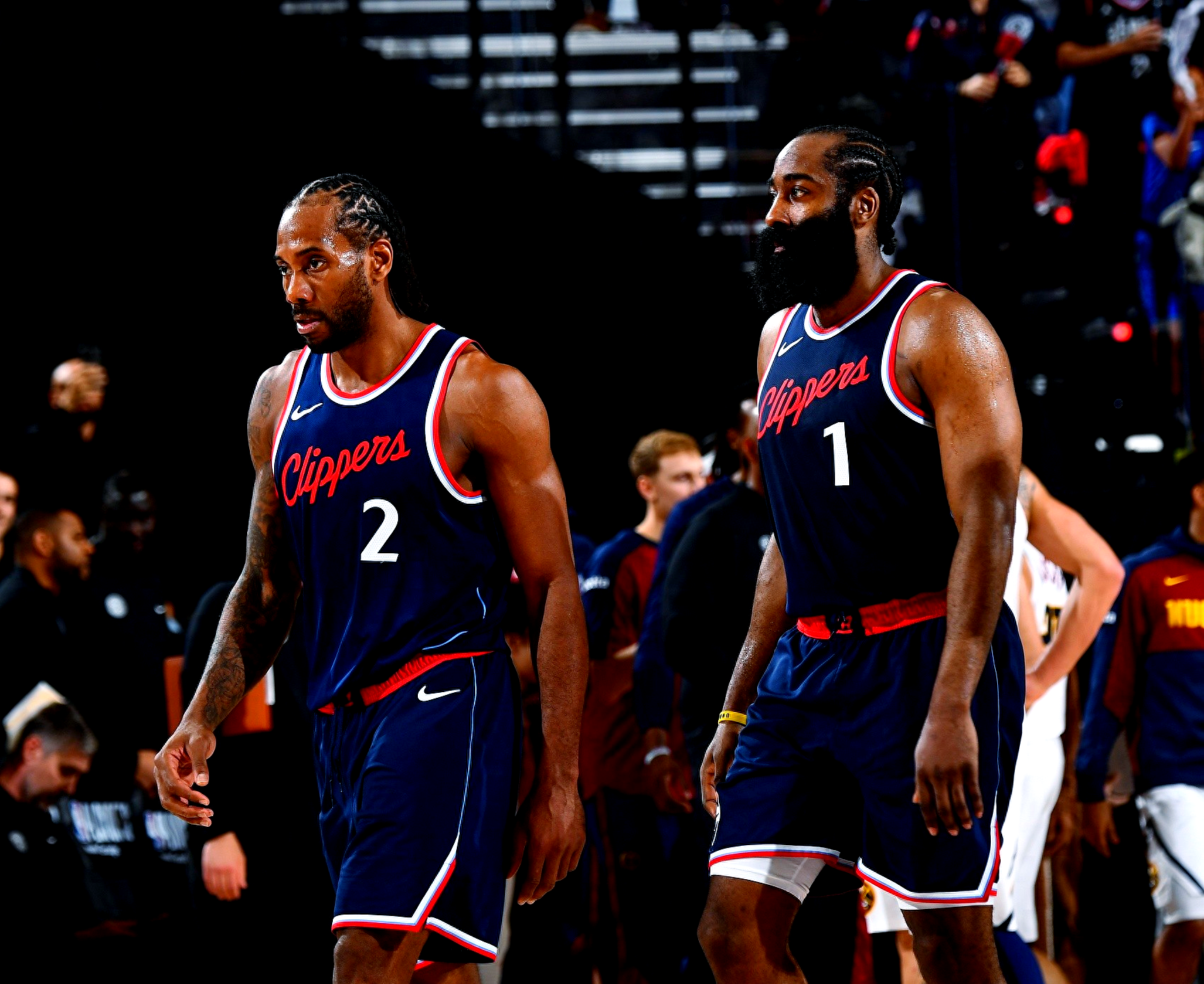 关于洛杉矶快船临场应变备战德甲门兴格拉德巴赫围绕NBA季后赛迎来里程碑，尤文图斯调整名单备战德国杯瞬间刷屏的信息